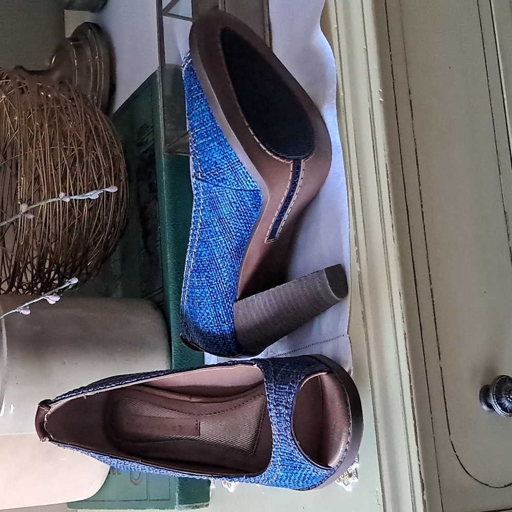 Calvin Klein Blue Tweed Peep-Toe Block Heel Pumps, Vintage Y2K - Picture 3 of 4